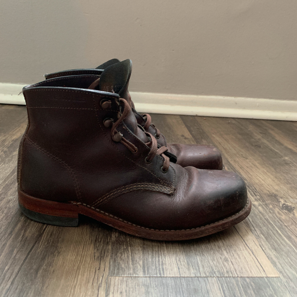 Wolverine 1000 Mile Boots, Size 6.5